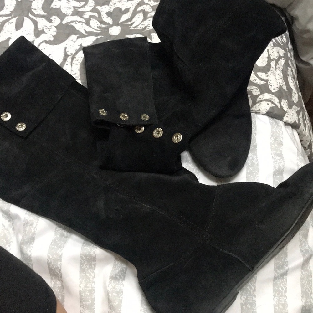 Suede Chinese laundry boots